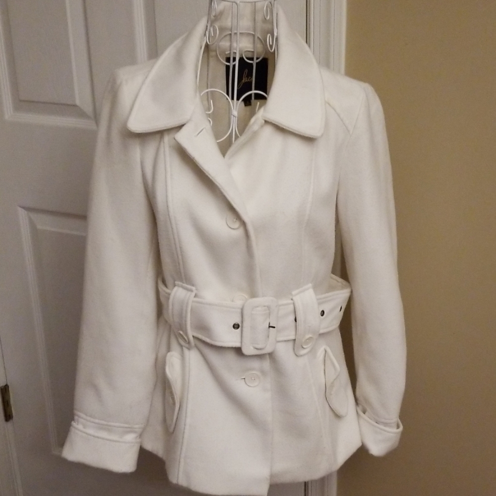 COPY - Beautiful Ivory Pea Coat. Good condition